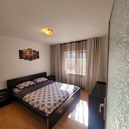 Appartement Alia à Oradea Extérieur photo