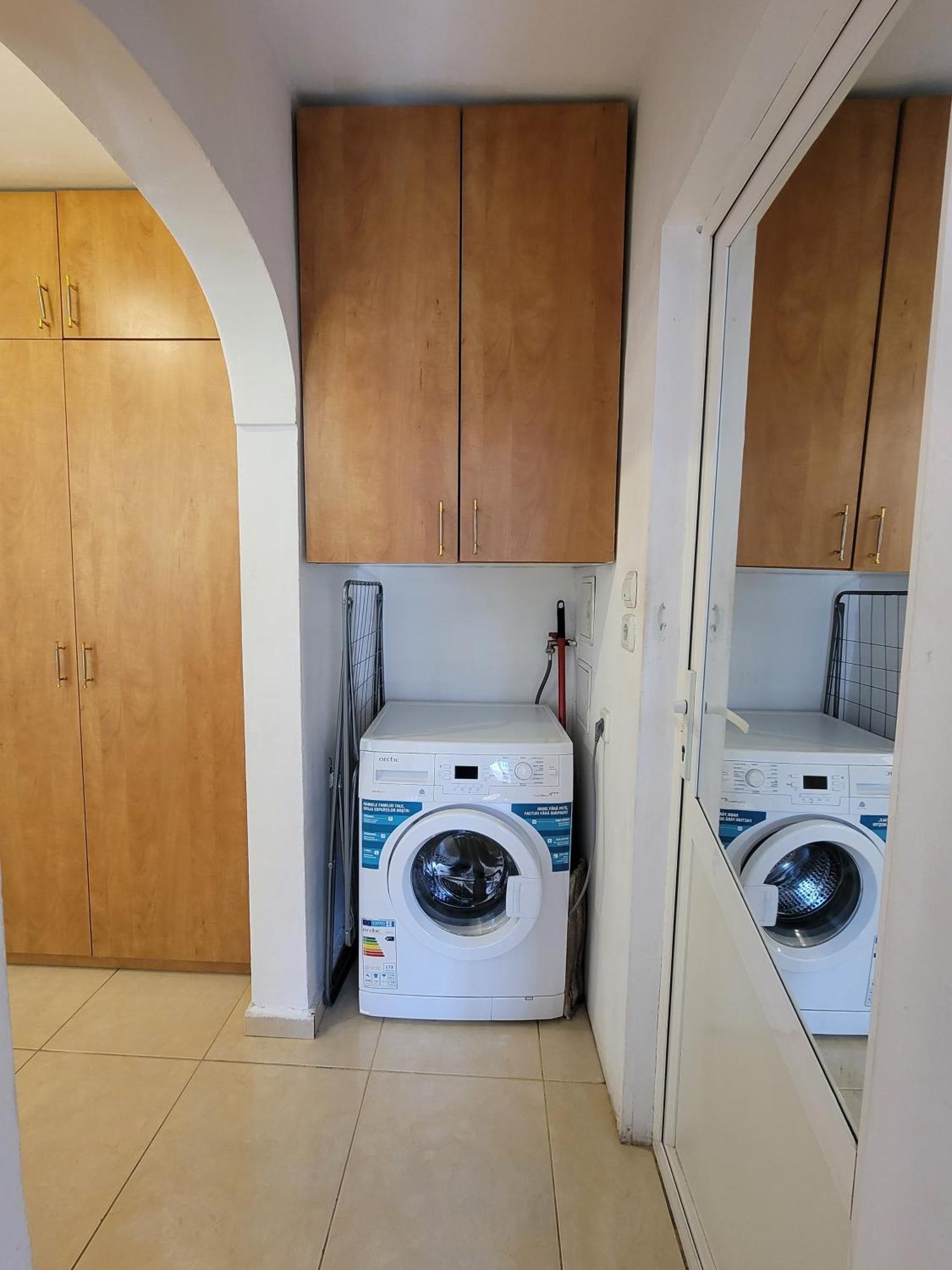 Appartement Alia à Oradea Extérieur photo
