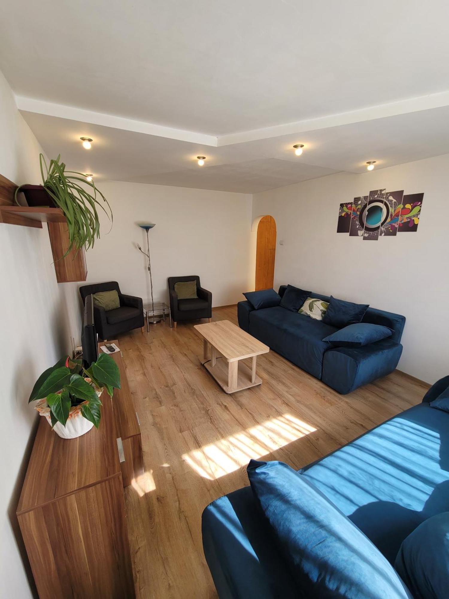 Appartement Alia à Oradea Extérieur photo